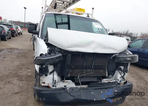 2018 Chevrolet Express 2500 Work Van из США, поврежденный, VIN 1GCWGAFG7J1178161